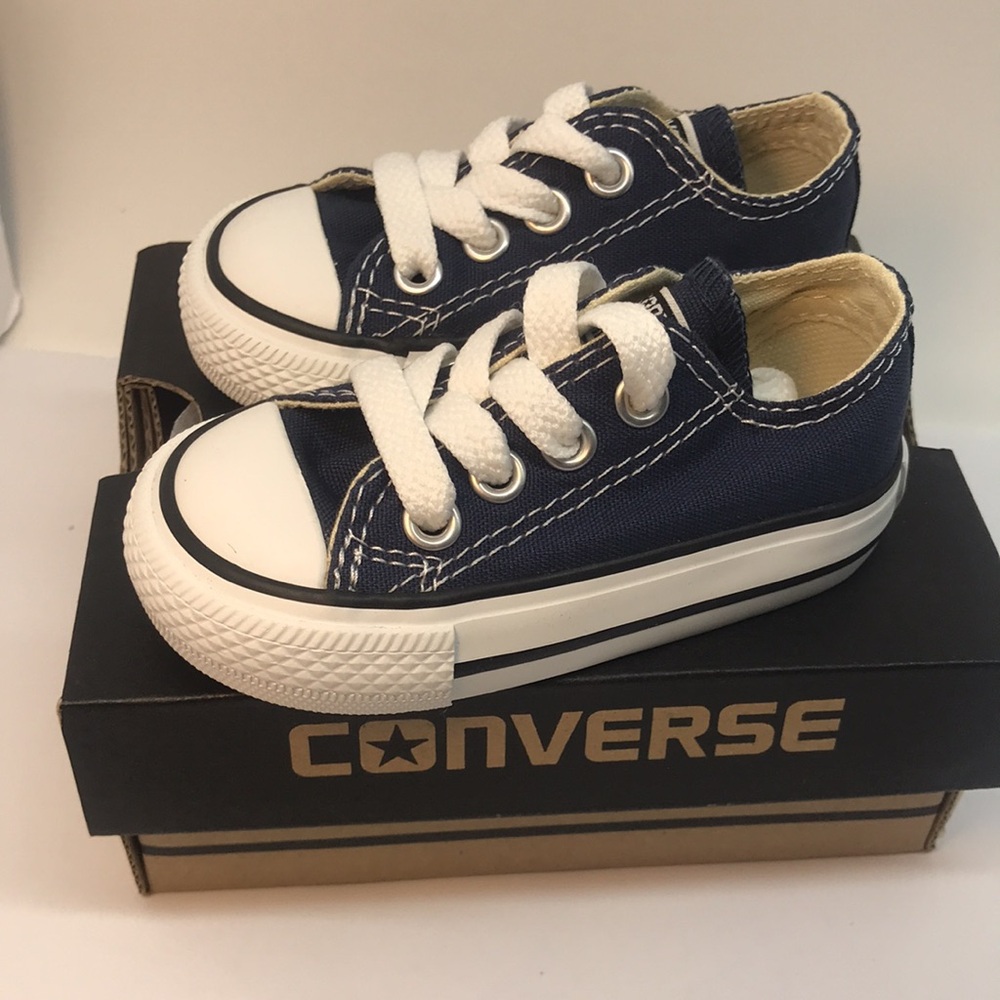 Classic Converse Chuck Taylor All Star Low-Top Sneaker - Baby / Toddler  Size 3